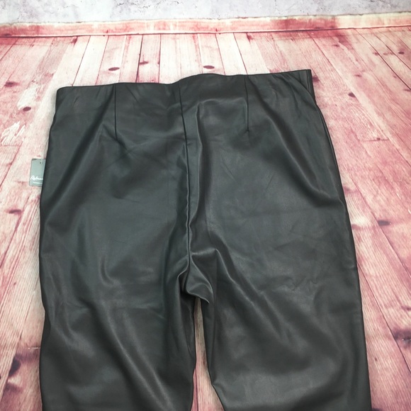 ➡️NWT Reitman’s  Canada Polyurethane Pant Size 11 - Picture 13 of 13